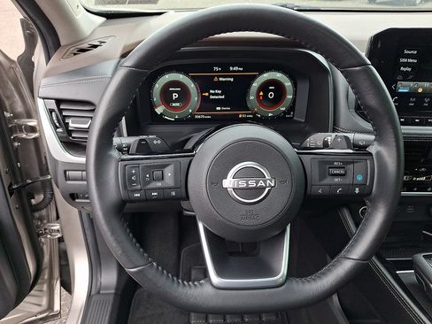 Certified 2023 Nissan Rogue Platinum w/ Platinum Premium Package AWD/4WD image 19