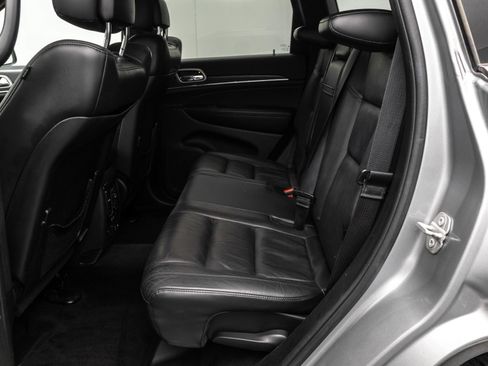 Used 2018 Jeep Grand Cherokee Limited image 28