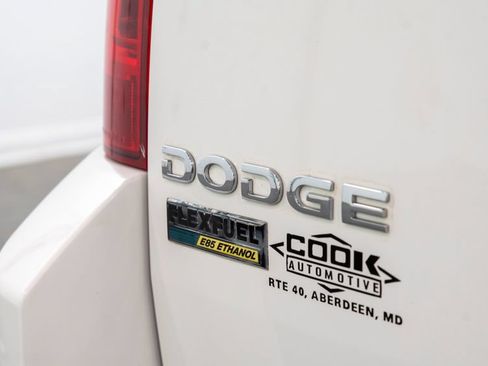 Used 2010 Dodge Grand Caravan SE w/ Climate Group FWD image 12