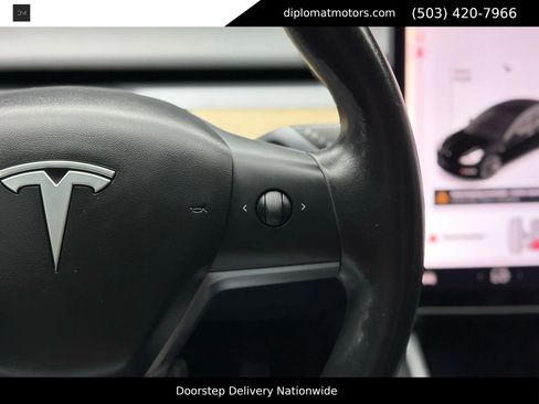 Used 2019 Tesla Model 3 Long Range image 30