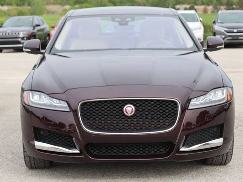 Used 2020 Jaguar XF Prestige AWD/4WD image 5