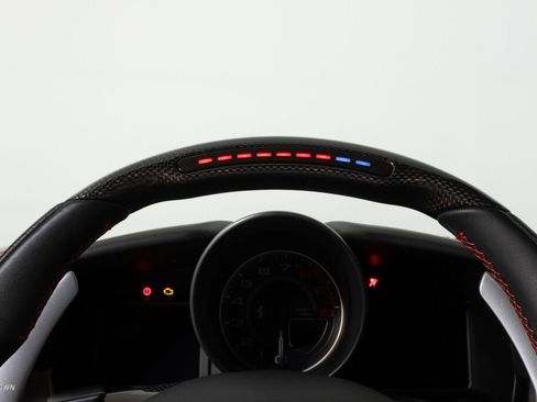 Used 2022 Ferrari F8 Tributo RWD image 31