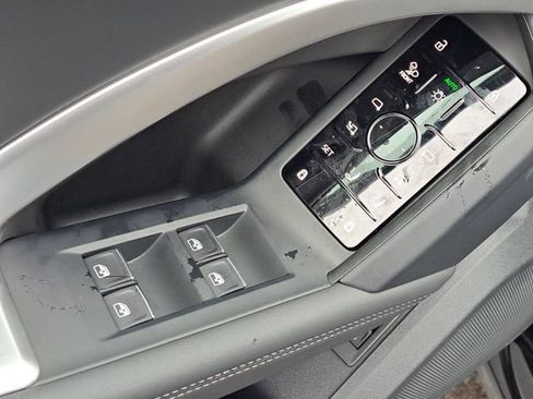 New 2025 Audi Q5 Premium Plus image 19