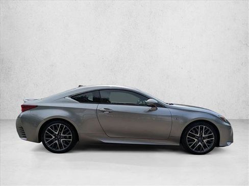 Used 2016 Lexus RC 200t RWD image 4