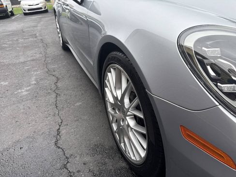 Used 2019 Porsche Panamera w/ Premium Package Plus RWD image 11