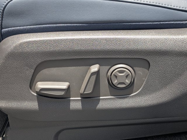 New 2026 Kia Carnival SX FWD image 23