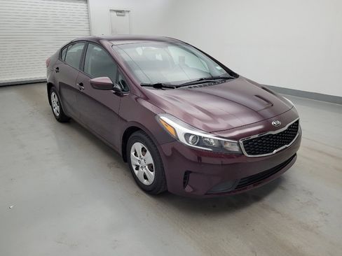 Used 2017 Kia Forte LX FWD image 13