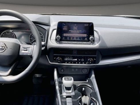 New 2026 Nissan Rogue SV FWD image 6