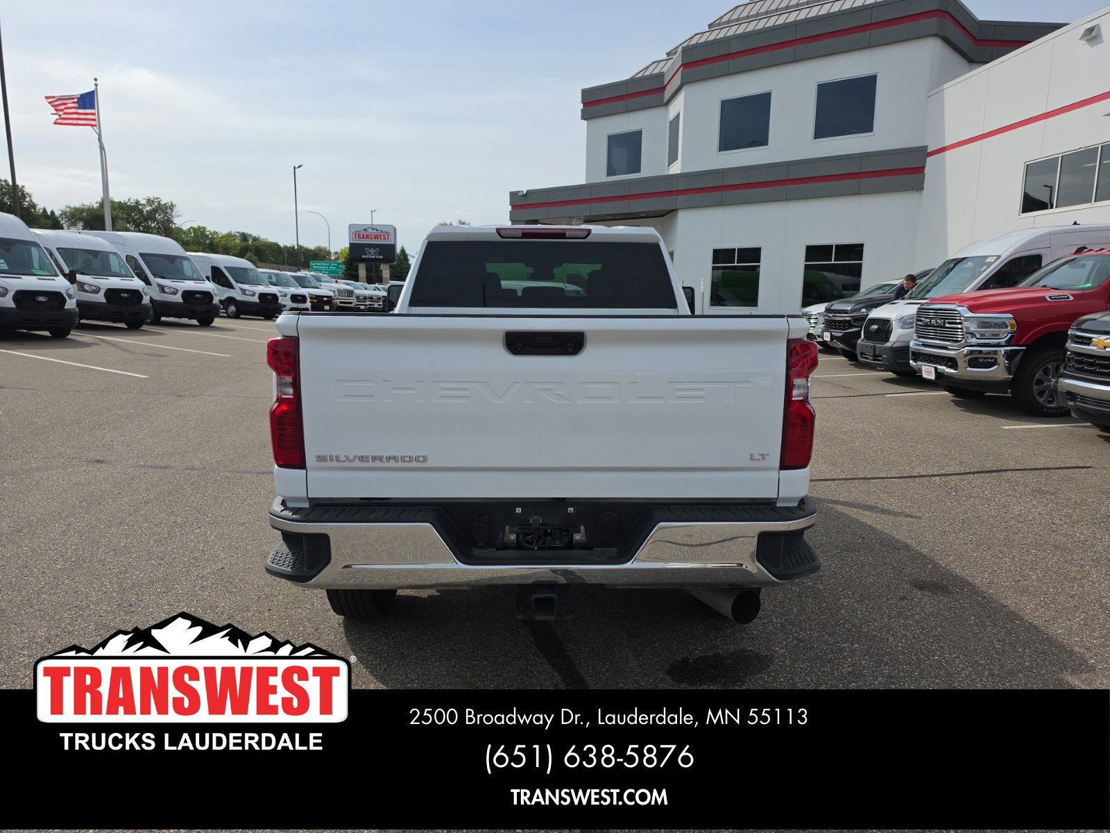 Used 2026 Chevrolet Silverado 2500 LT AWD/4WD image 4