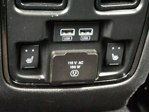 Used 2020 Jeep Grand Cherokee High Altitude image 39