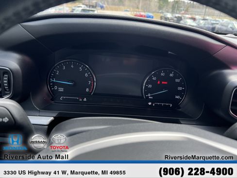 Used 2023 Ford Explorer XLT w/ Equipment Group 202A AWD/4WD image 16