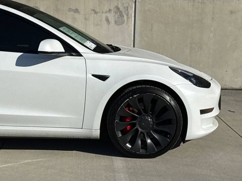 Used 2022 Tesla Model 3 Performance AWD/4WD image 33