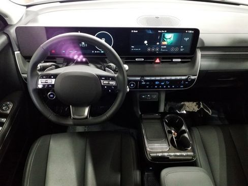 Certified 2025 Hyundai Ioniq 5 SEL image 3