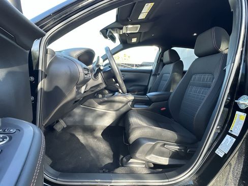 Used 2024 Honda HR-V Sport image 2
