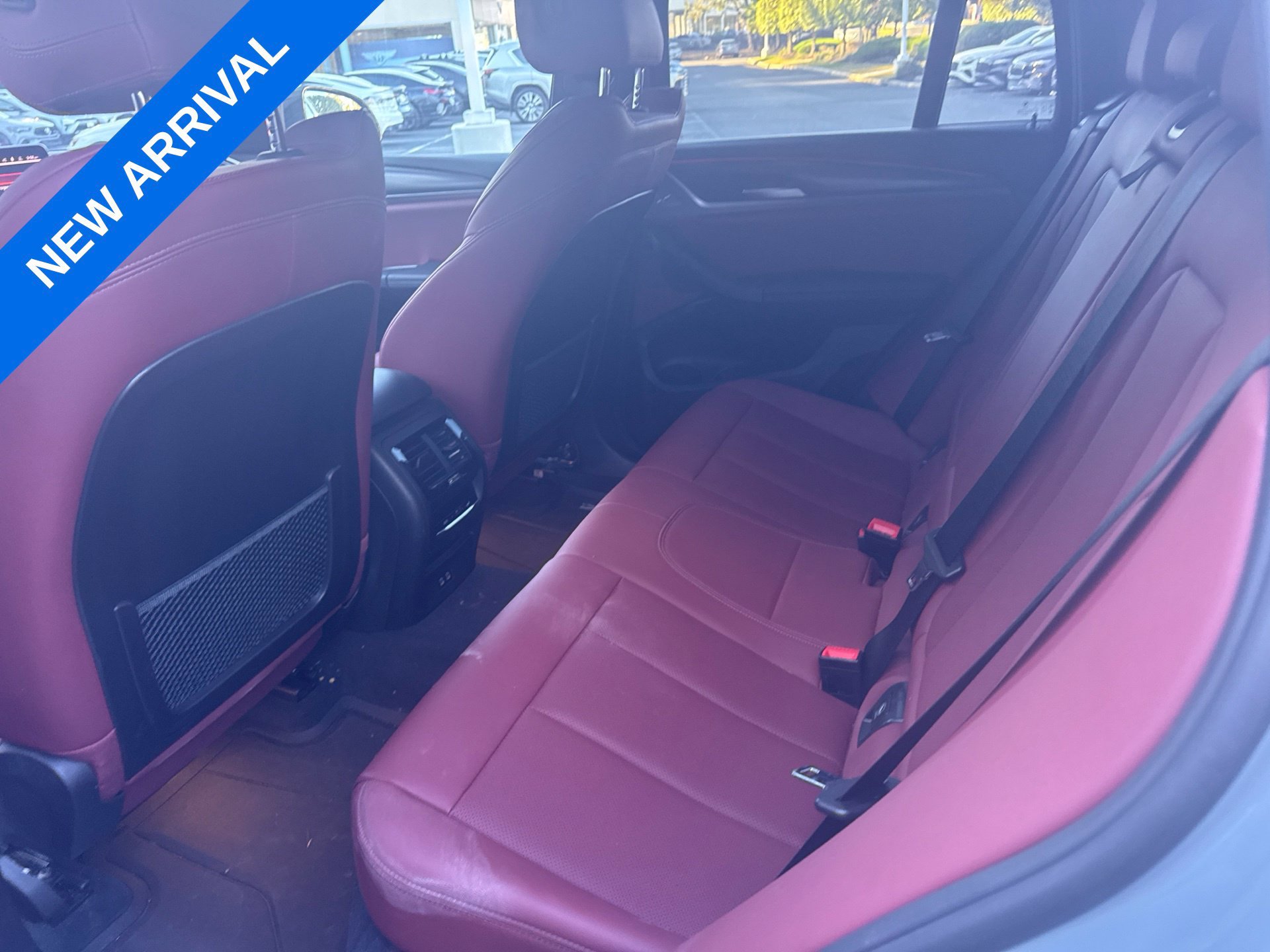 Used 2024 BMW X4 xDrive30i w/ M Sport Package AWD/4WD image 9