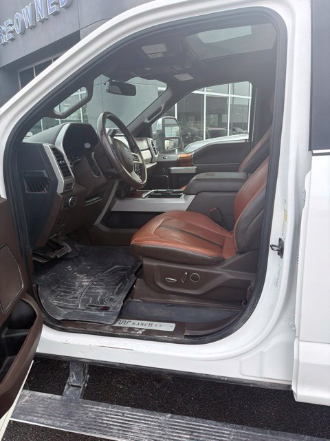 Used 2022 Ford F350 King Ranch w/ King Ranch Ultimate Package AWD/4WD image 28