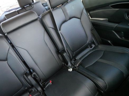 Used 2023 Honda Pilot EX-L image 14