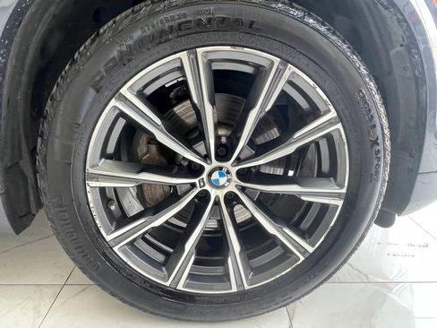 Used 2021 BMW X5 xDrive40i w/ M Sport Package AWD/4WD image 29
