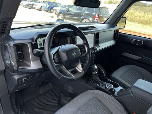 Used 2022 Ford Bronco Outer Banks image 10