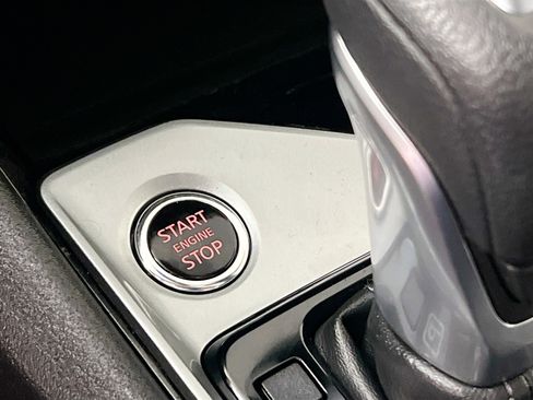 Used 2024 Nissan Altima 2.5 SV image 24