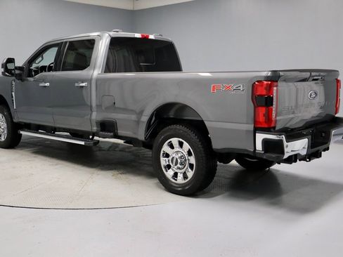 Certified 2024 Ford F250 Lariat w/ Chrome Package image 10
