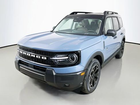 New 2026 Ford Bronco Sport Outer Banks image 3