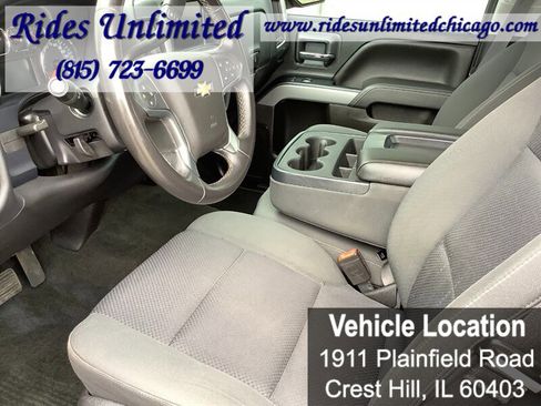 Used 2017 Chevrolet Silverado 1500 LT w/ Midnight Edition AWD/4WD image 16