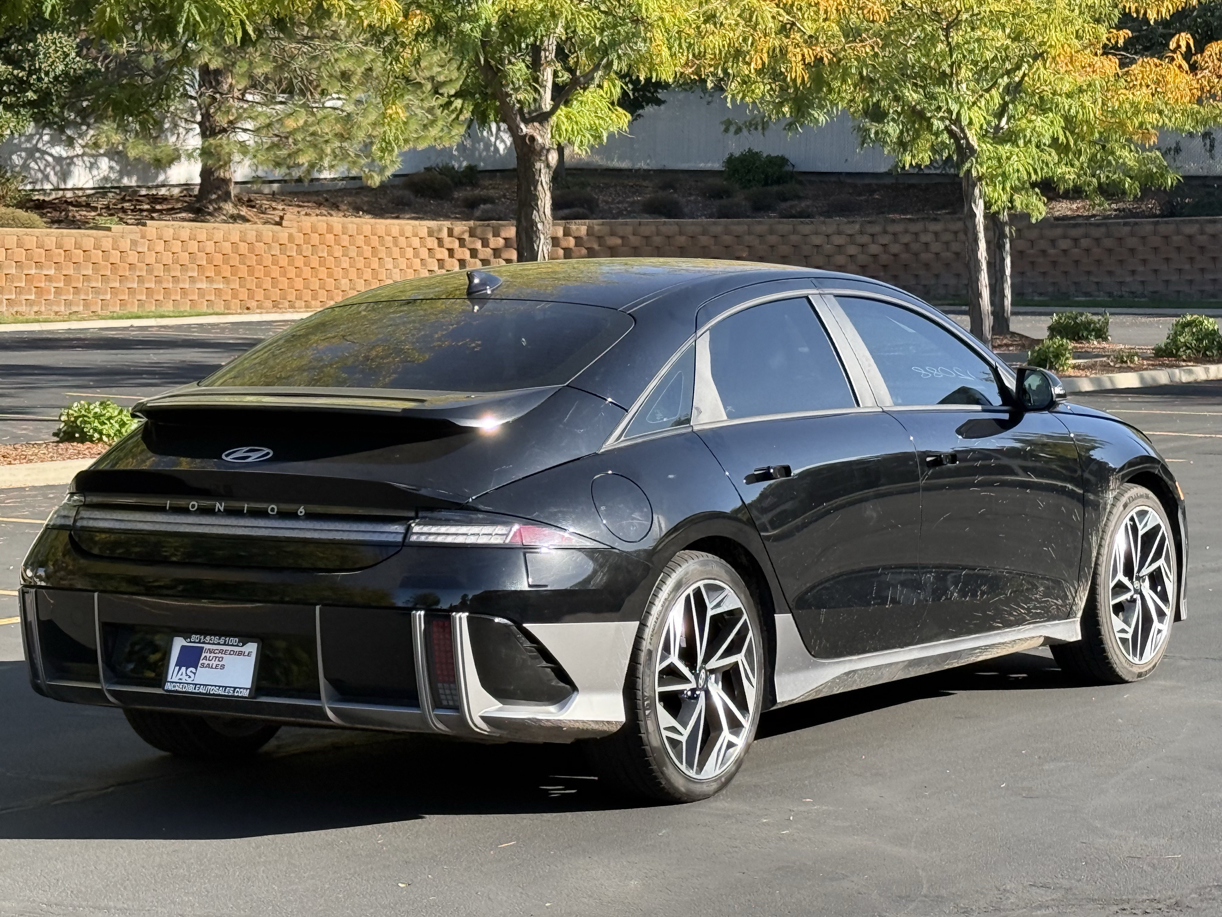 Used 2023 Hyundai Ioniq 6 SEL RWD image 4