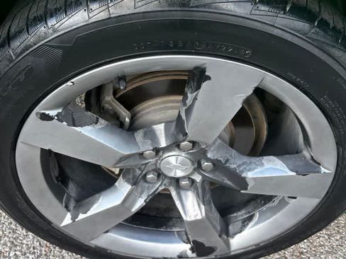 Used 2011 Chevrolet Camaro LT w/ RS Package RWD image 9
