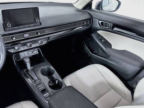 Certified 2024 Honda Civic EX image 23