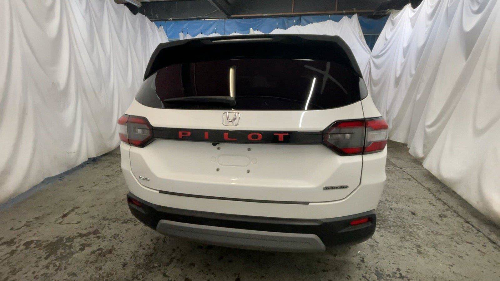 Certified 2024 Honda Pilot EX-L image 8