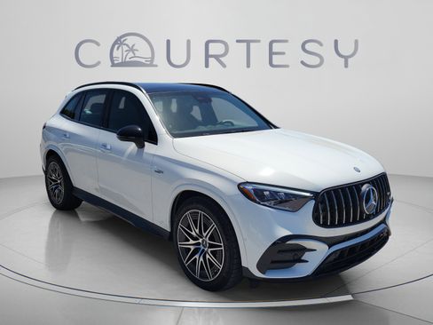 Certified 2026 Mercedes-Benz GLC 43 AMG 4MATIC image 4