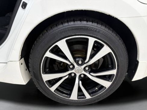 Used 2018 Nissan Maxima 3.5 S FWD image 7
