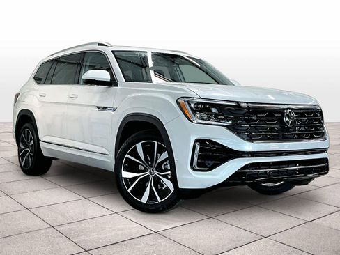 New 2026 Volkswagen Atlas SEL Premium R-Line image 2
