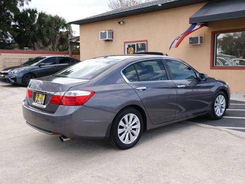Used 2015 Honda Accord EX-L image 5