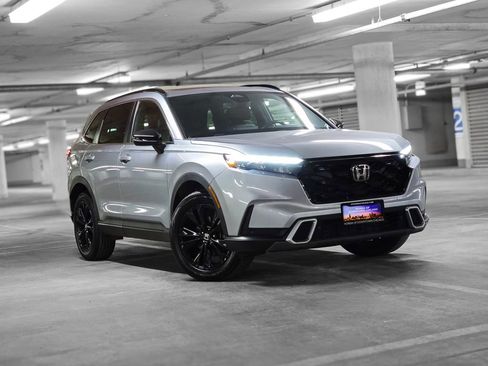 Used 2023 Honda CR-V Sport Touring image 4