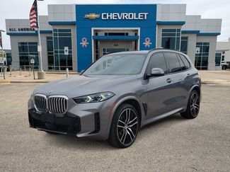 Used 2025 BMW X5 xDrive40i w/ M Sport Package AWD/4WD video 1