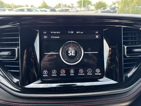 Used 2023 Dodge Durango GT w/ Blacktop Package AWD/4WD image 14