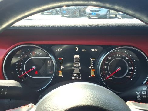 Used 2019 Jeep Wrangler Unlimited Rubicon AWD/4WD image 26
