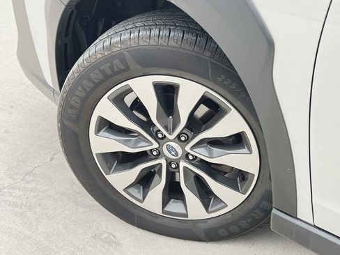 Used 2023 Subaru Outback Limited XT image 12