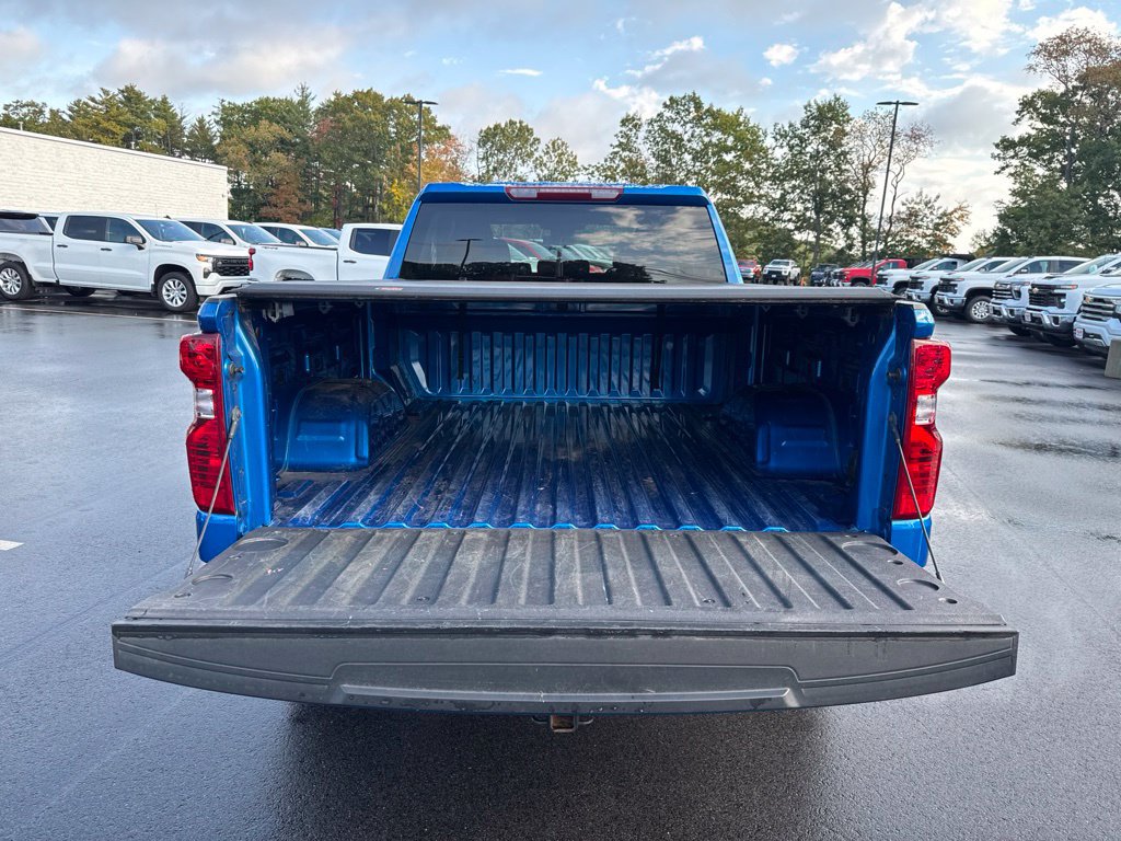 Used 2023 Chevrolet Silverado 1500 LT AWD/4WD image 6