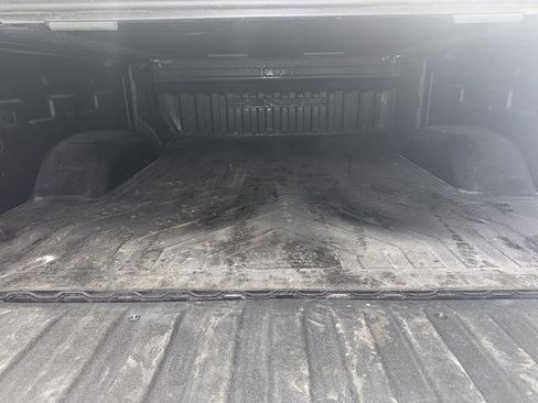 Used 2024 GMC Sierra 3500 Denali Ultimate AWD/4WD image 10