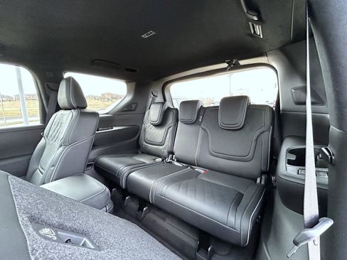 New 2026 INFINITI QX80 Autograph image 20