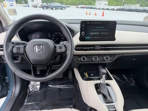 Used 2023 Honda HR-V EX-L image 17