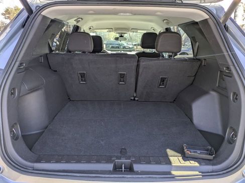 Used 2024 Chevrolet Equinox LT image 12