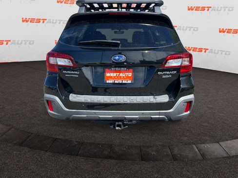 Used 2019 Subaru Outback 3.6R Limited w/ Popular Package #2 AWD/4WD image 4