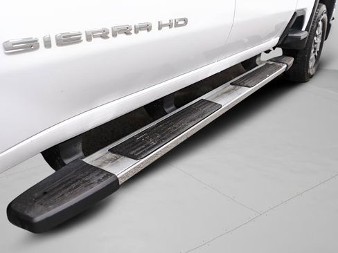 Used 2024 GMC Sierra 2500 SLT w/ SLT Convenience Package image 39