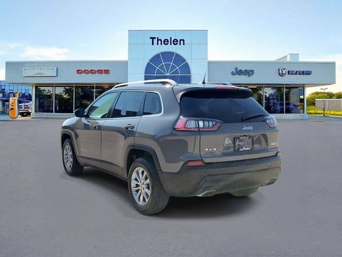 Used 2021 Jeep Cherokee Latitude Lux w/ Comfort/Convenience Group AWD/4WD image 3