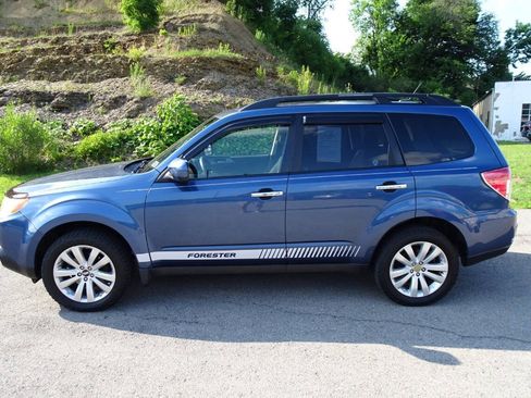 Used 2012 Subaru Forester 2.5X Premium w/ All-Weather Pkg AWD/4WD image 1