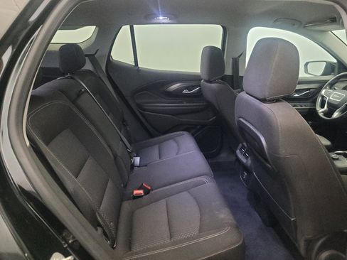 Used 2023 GMC Terrain SLE FWD image 19